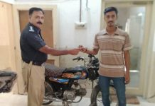 حیدر آباد پولیس کے احسن اقدامات، مختلف تھانہ جات کی حدود سے چوری شدہ موٹر سائیکلیں برآمدگی کے بعد اصل مالکان کے حوالے کردی گئی