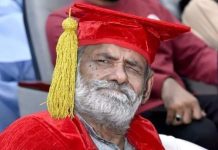 اسلامیہ یونیورسٹی بہاولپور کی جانب سےمعروف شاعر شاکر شجاع آبادی کو ڈاکٹریٹ کی اعزازی ڈگری دے دی گئی ہے اب آپ ڈاکٹر محمد شفیع شاکر شجاع آبادی کہلائیں گے۔