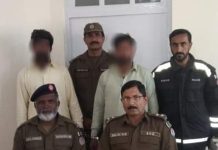 سرگودھا: تھانہ شاہ نکڈر پولیس کا غیر قانونی اسلحہ رکھنے والوں کے خلاف کریک ڈاؤن دوران سنیپ چیکنگ 2 ملزمان سے 2 پسٹل 30 بور برآمد