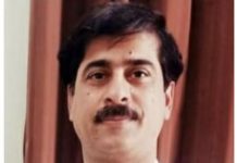 سول ڈیفنس کے ضلعی آفیسر کی سرپرستی میں ملازمین لوٹ مار میں مصروف،غیر قانونی کام کرنے والے مافیا کو کھلی چھٹی،کبیروالا سے ماہانہ کروڑوں کی پورے ضلع سے منتھلی اکٹھی ہونے لگی،ذرائع،ملازمین کے منی پٹرول پمپوں،تیل ایجنسیوں اور ایل پی جی گیس سلنڈر والی دکانوں پارٹنر شپ،پابندی کے باوجود ایرانی تیل سول ڈیفنس کے ملازمین کی سرپرستی میں دھڑلے سے فروخت ہونے لگا،کمشنر ملتان نوٹس لے،اہلیان کبیروالا