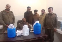 تھانہ گڑھ مہاراجہ کی سماج دشمن عناصر کے خلاف کارروائی۔پچاس لٹر شراب، دو پسٹل برآمد،