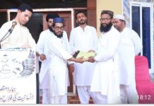 گل بانو ویلفیئر فاؤنڈیشن کےزیراہتمام بچوں اوربچیوں کے درمیان تقریری مقابلے کا انعقاد۔جیتنے والے طلباء میں انعامات تقسیم کیے گئےاور مقابلے میں حصہ لینے والے ہر طالب علم کو قرآن بمعہ ترجمہ بطور تحفہ پیش کیا گیا