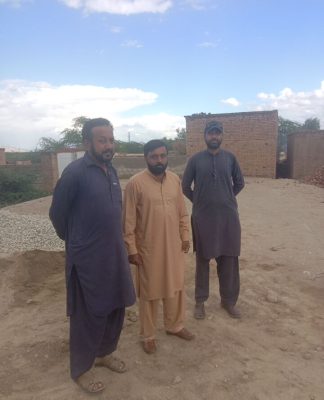 حکومت پنجاب کی فلاحی سکیم “اپنی چھت اپنا گھر” کے سلسلے میں NRSP کے برانچ منیجر عفیف الحسنین اورکریڈٹ آفیسر محمد مزمل نے تحصیل عیسیٰ خیل کے مختلف علاقوں کا تفصیلی دورہ کیا، جہاں انہوں نے جاری منصوبوں کا جائزہ لینے کے ساتھ ساتھ نئے درخواست گزاروں کے پلاٹس کا بھی معائنہ کیا۔