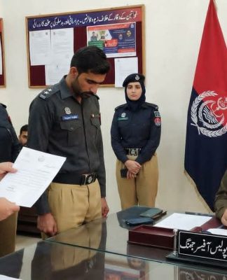 لیڈی کانسٹیبل کو ہراساں کرنے اور زیرِ حراست ملزمہ سے بدسلوکی، کانسٹیبل ملازمت سے برخاست