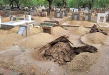 شدید بارش کے باعث ٹوبہ ٹیک سنگھ کے گئو شالہ قبرستان میں قبریں متاثر، شہری اپنے پیاروں کی قبروں کی حالت ضرور دیکھیں تحریر محمد زاہد مجید انور