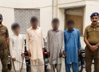 سرگودھا: تھانہ بھلوال سٹی پولیس کا جرائم پیشہ عناصر کے خلاف بھرپور کریک ڈاؤن، موٹر سائیکل چور گینگ گرفتار،