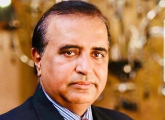جھنگ چیمبر کے نومنتخب صدر صہیب فاروق نے 5 رکنی معاشی کمیٹی تشکیل دے دی تاجروں کے مسائل کے حل، کاروباری سرگرمیوں کے فروغ اور شہر کی معاشی ترقی کے لیے 8 نکاتی ایجنڈا جاری